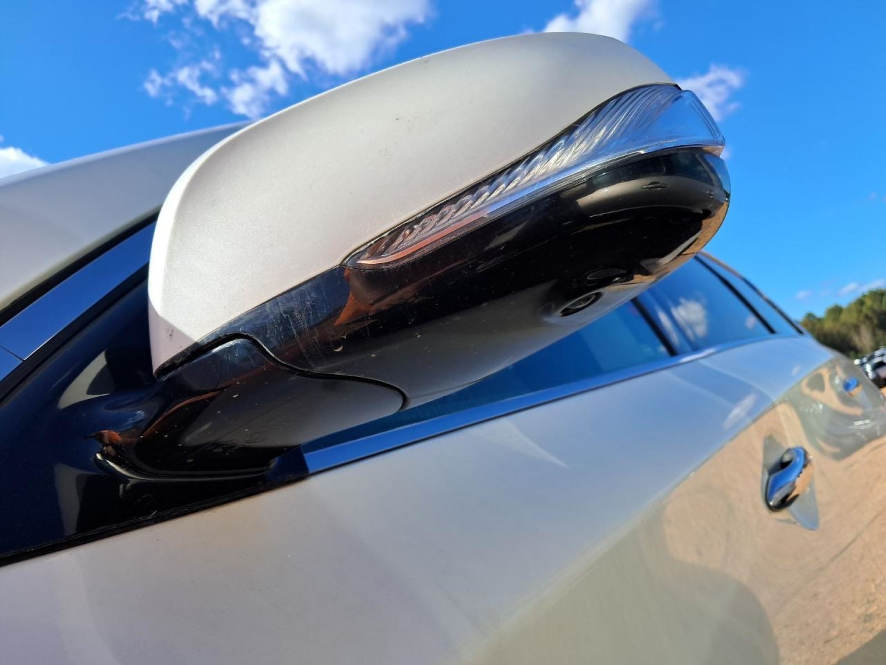 QX60 2018 Glove Box 4825680
