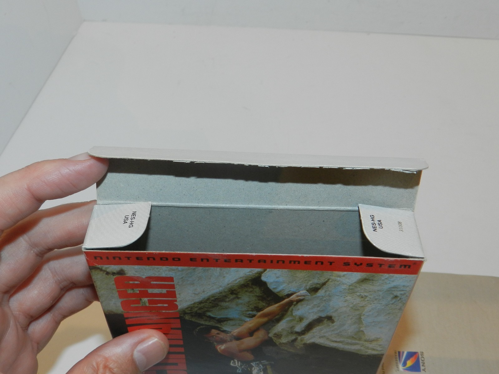 Cliffhanger Nintendo NES Empty Original Box & Manual Booklet Only