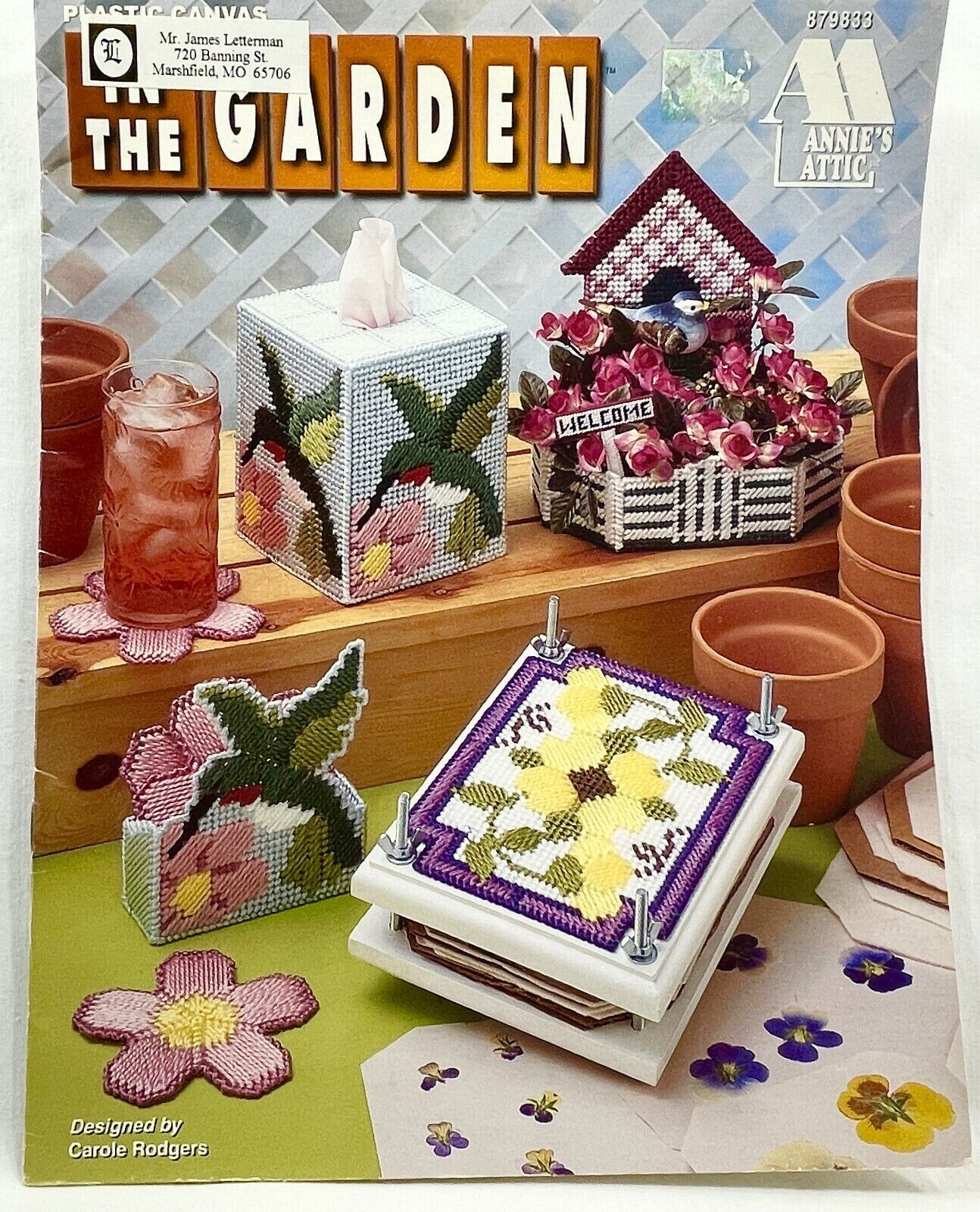 1996 Annies In The Garden 879833 Plastic Canvas Pattern Book 7 Designs Vtg 10626