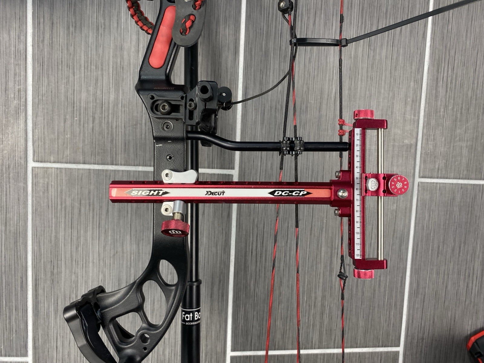 PSE Stinger X Right Hand Compound Bow - W/ Quiver Pack 10 Arrows & Accessories