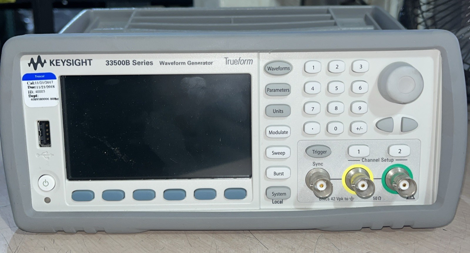 KEYSIGHT AGILENT 33500B SERIES WAVEFORM GENERATOR