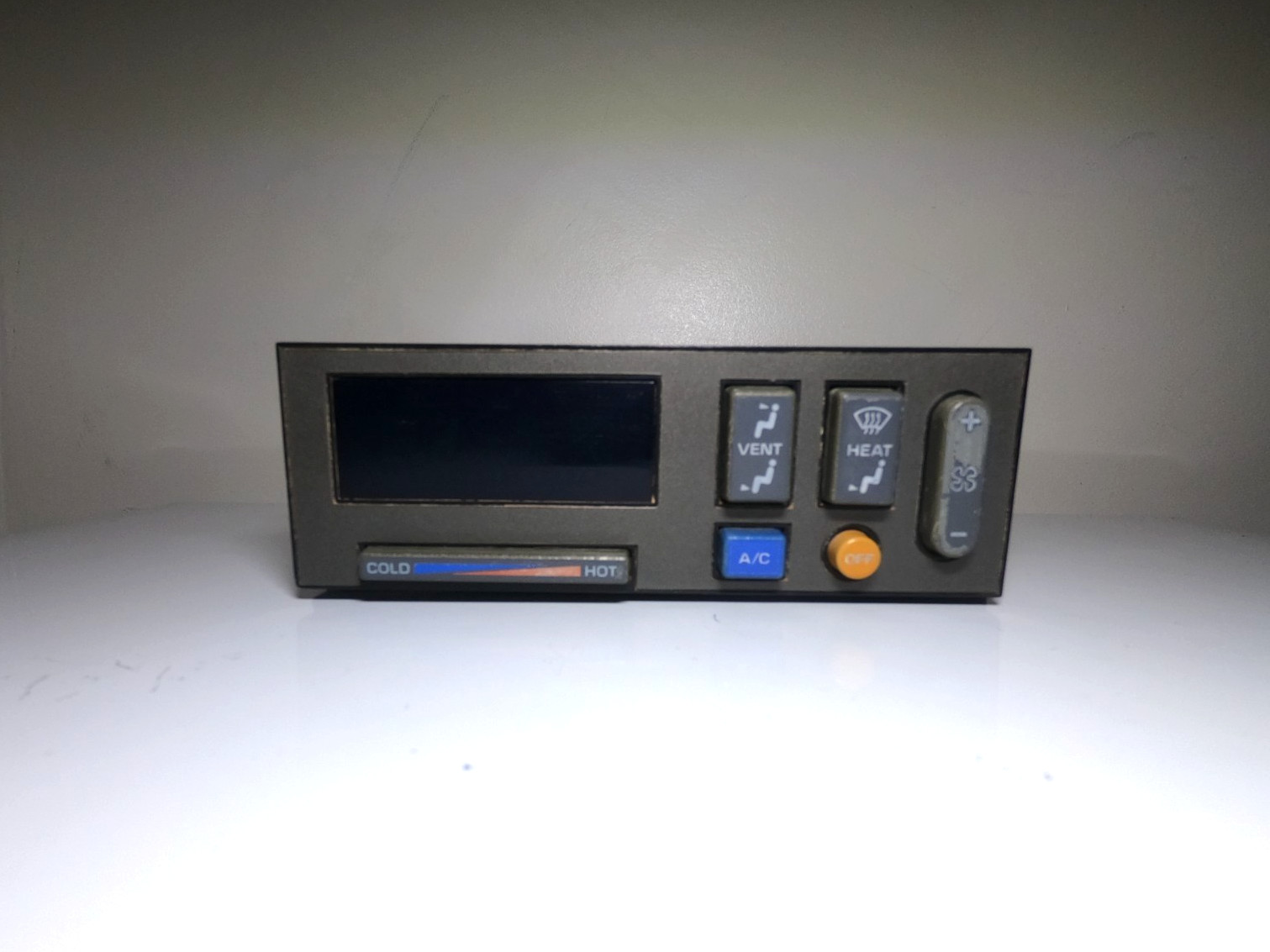(1990-1994) GMC CHEVY TRUCK C/K DIGITAL HEATER A/C CLIMATE CONTROL FIVE BUTTONS