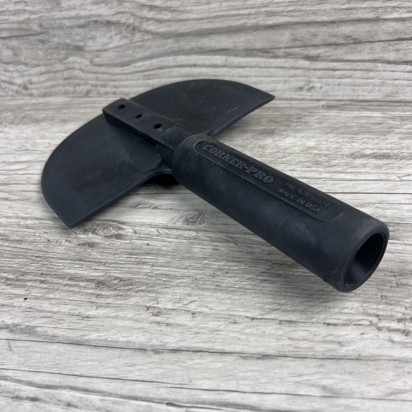Marshalltown M30 Wipe Down Flexible Rubber Blade , Cleans Excess