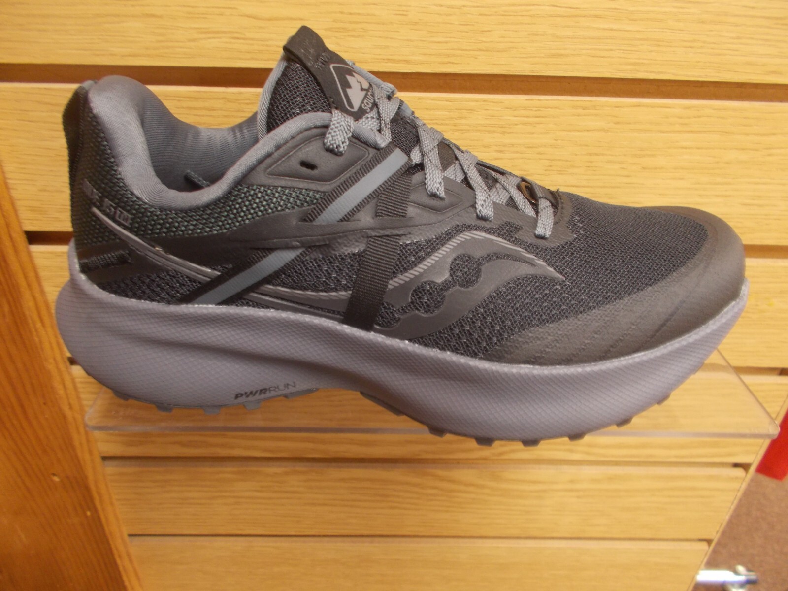 SAUCONY WOMEN'S  RIDE 15 TR 10775-10 ALL TERRAIN RUNNING SHOES BLACK MULTI-SIZES