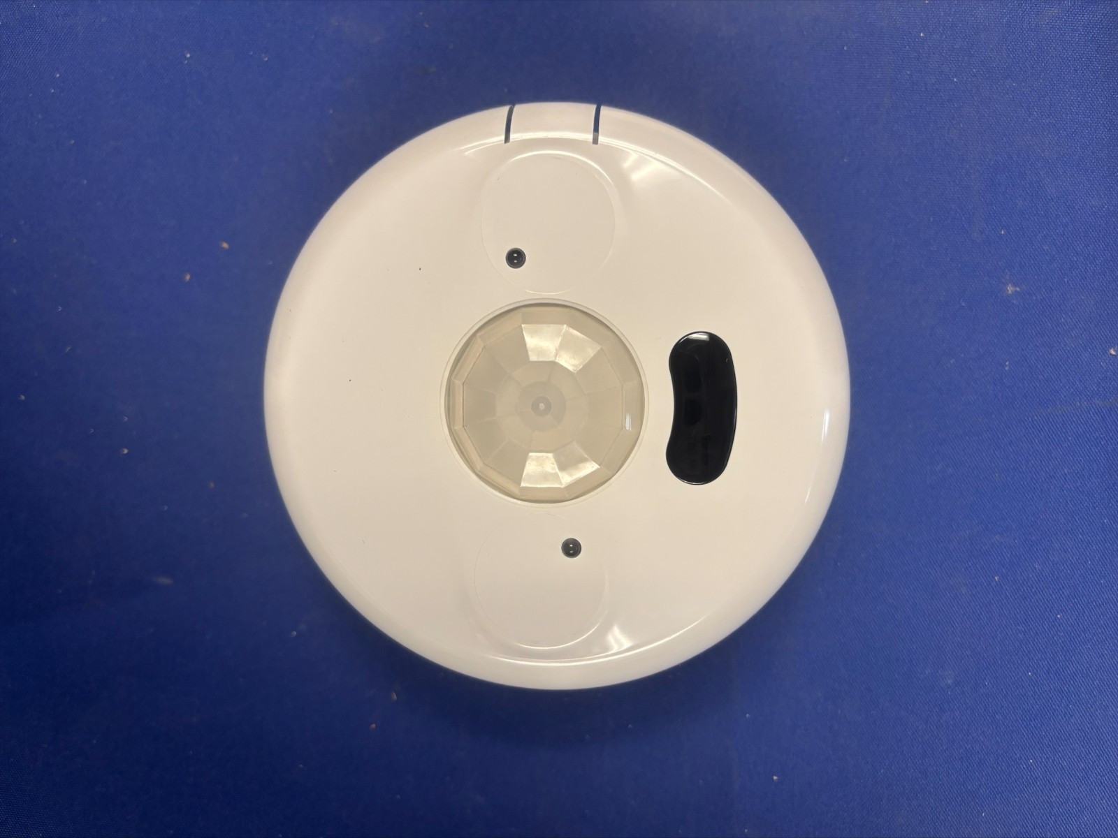 Legrand Wattstopper LMPC-100 DLM PIR Occupancy Sensor Ceiling Mount