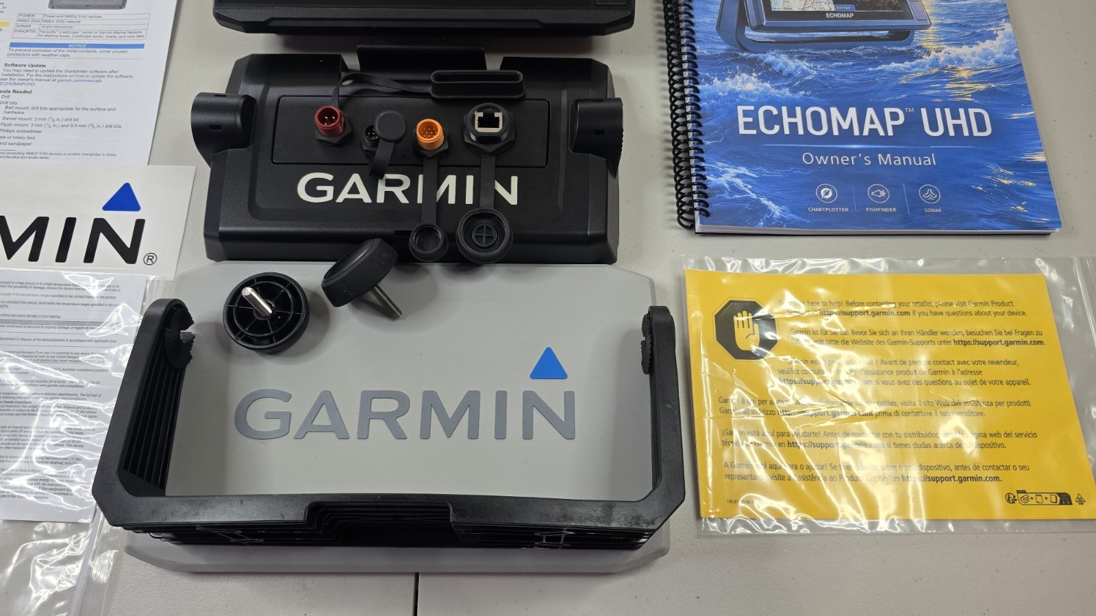 Garmin ECHOMAP UHD 94sv Chartplotter/Fishfinder – Excellent Condition – Tested