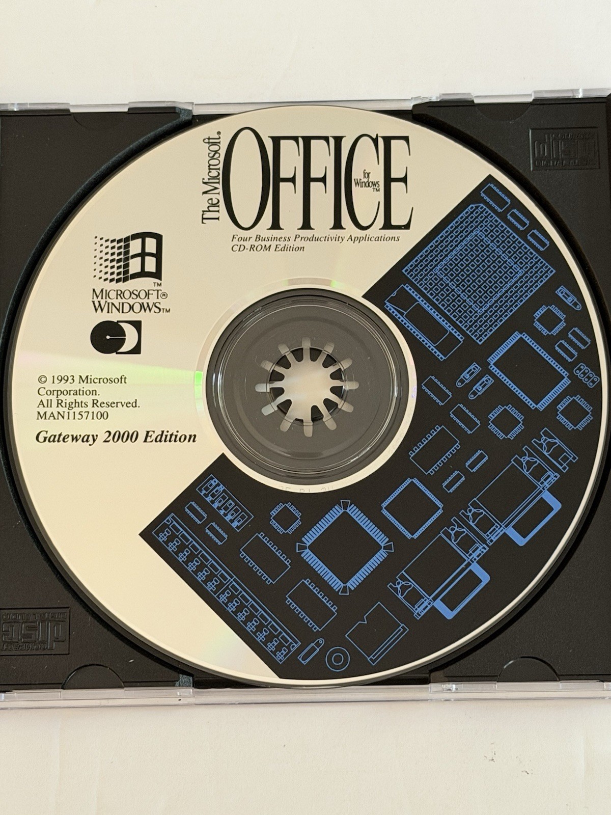 Lot: Microsoft Office 3.0 Gateway Edition & System CD 3.2 (Windows WFW 3.11)