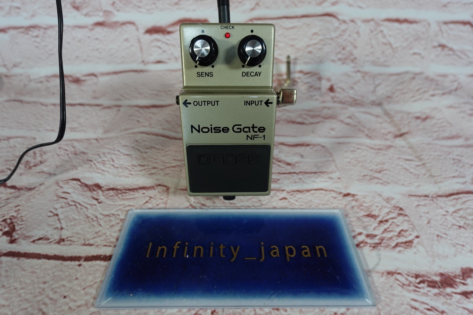 BOSS NF-1 Noise Gate guitar effect pedals No adapter fast shipping unit only