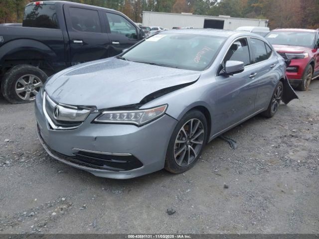 TLX 2016 Glove Box 4923639