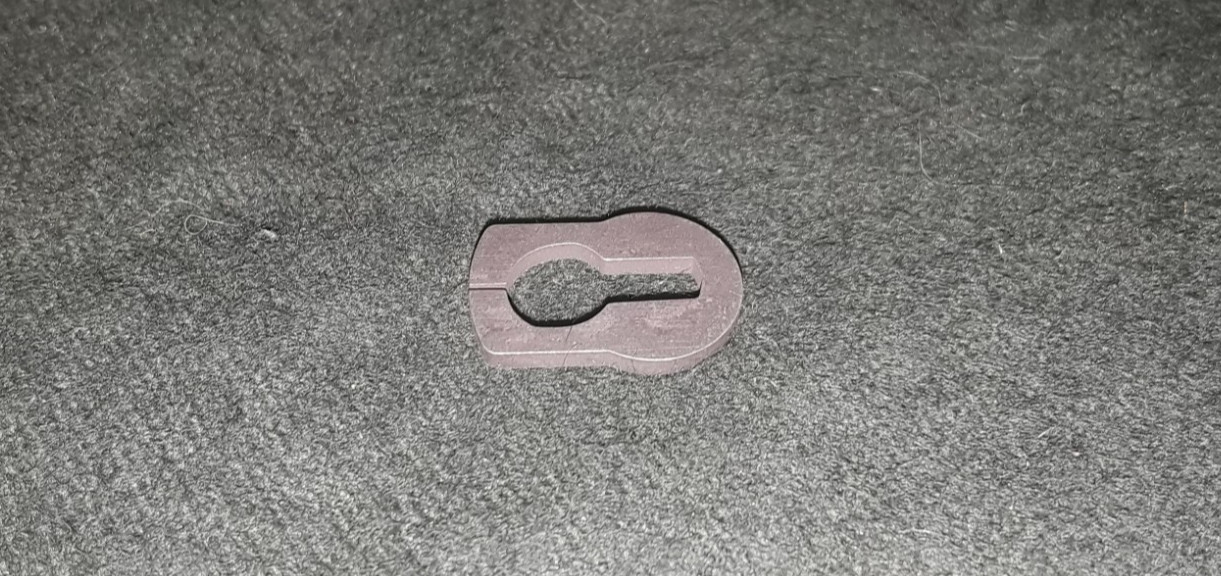 Ruger 77R Bolt lock D-35