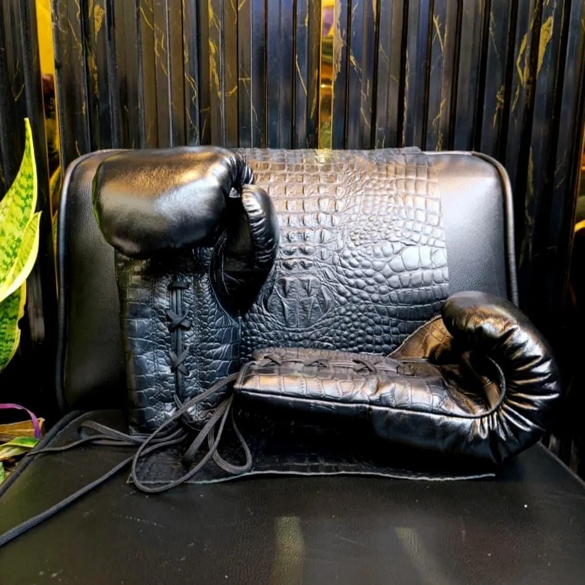 Handcrafted Crocodile-Embossed Cowhide Leather boxing gloves, punching gloves