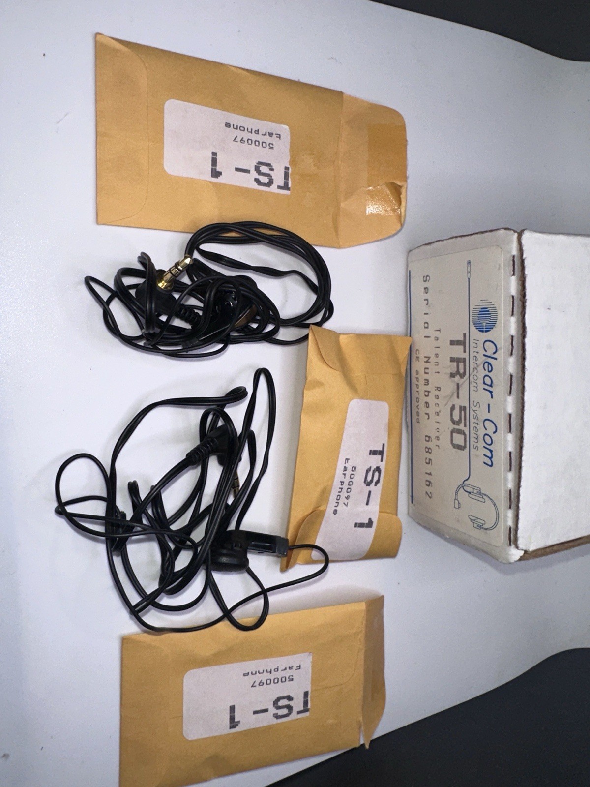 Clear-Com TR-50 Talent Receiver & Ear Pieces 685161