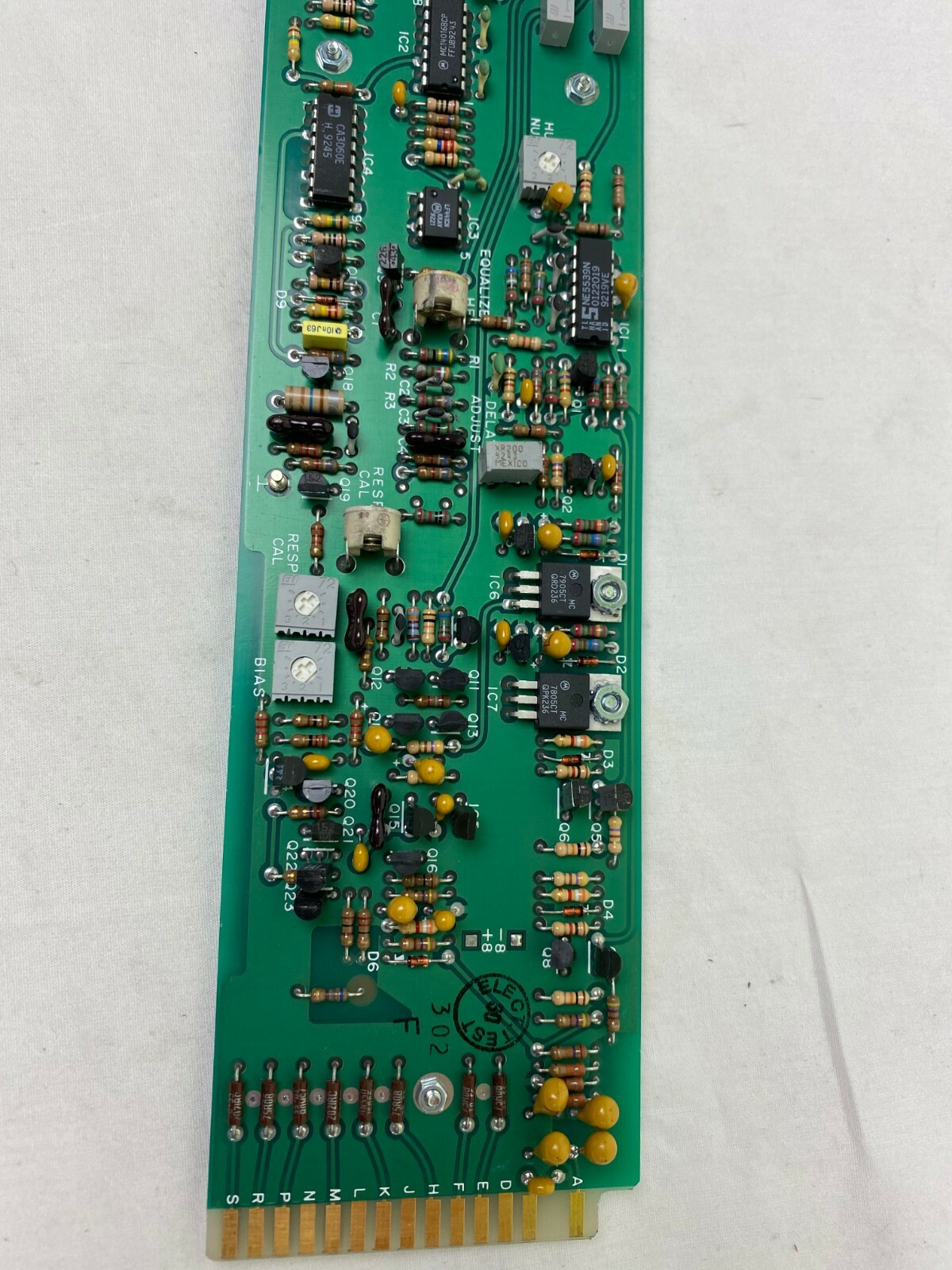 Leitch (A3) VEA-681 (A)S Video Equalizing Amplifier Module Plug-In Card Pre-Owne