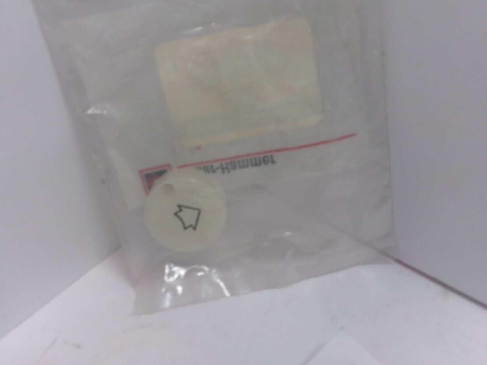 (1) NEW EATON CUTLER-HAMMER 10250TEW WHITE KNOB LENS