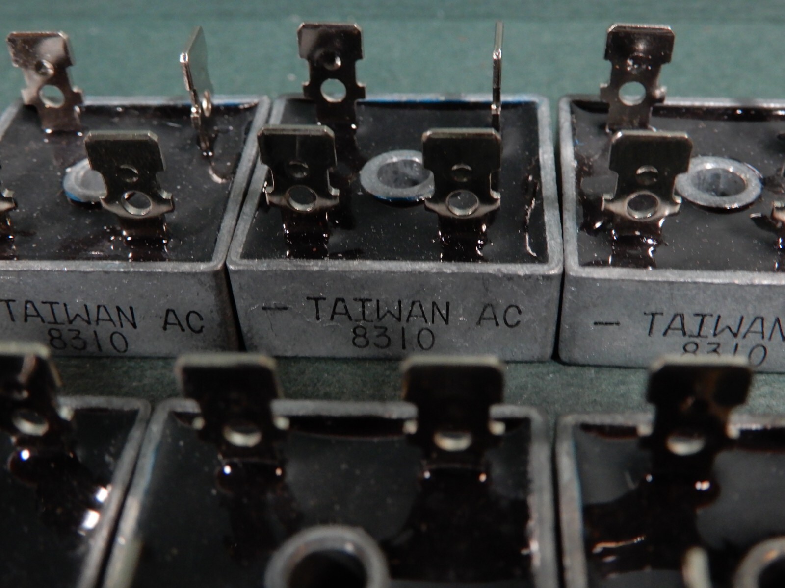 General Instruments GI KBPC25-02 25A Bridge Rectifiers Qty 10 NOS