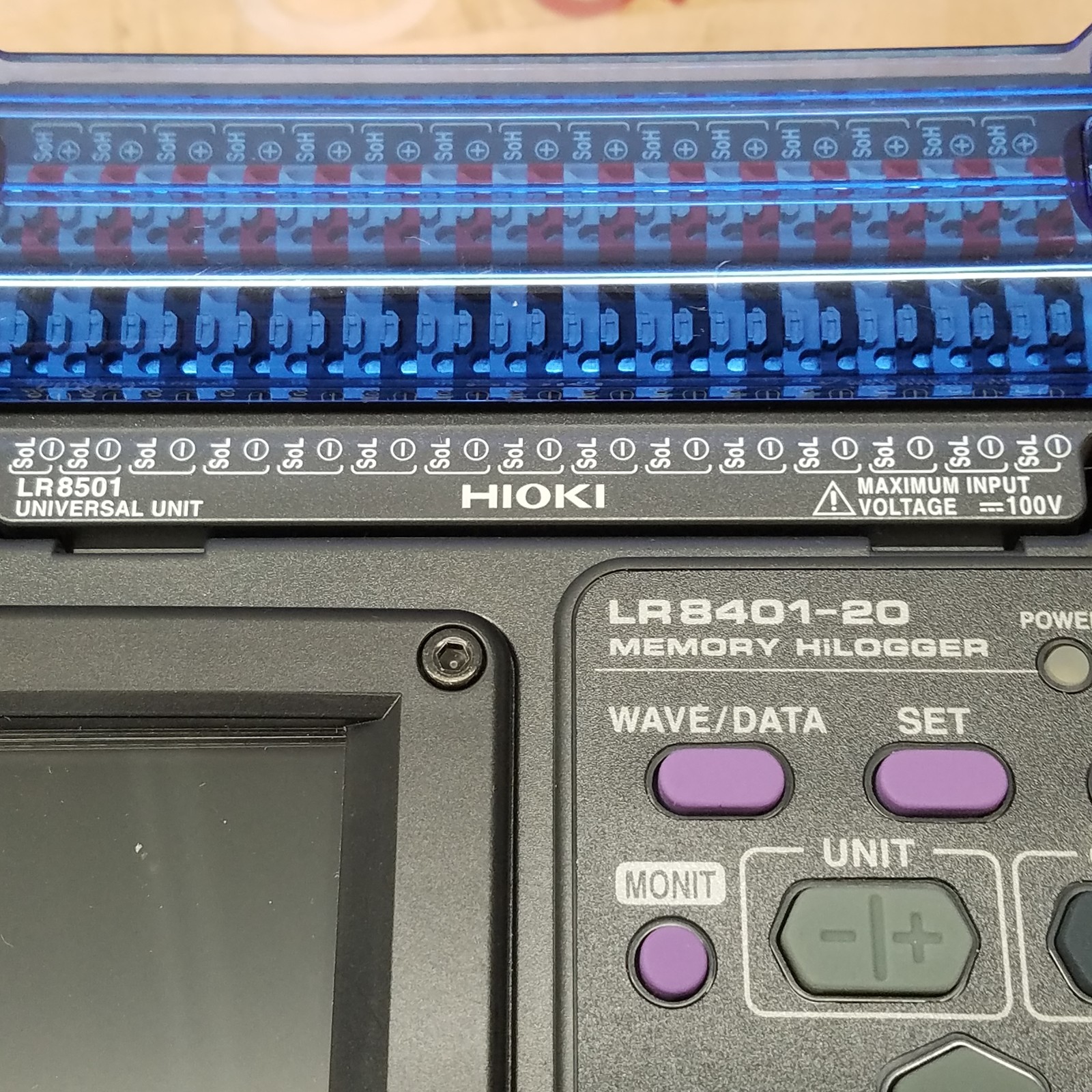 Hioki LR8401-20 Memory HiLogger w/ CD, LR8501 Universal Unit, Max Input 100V