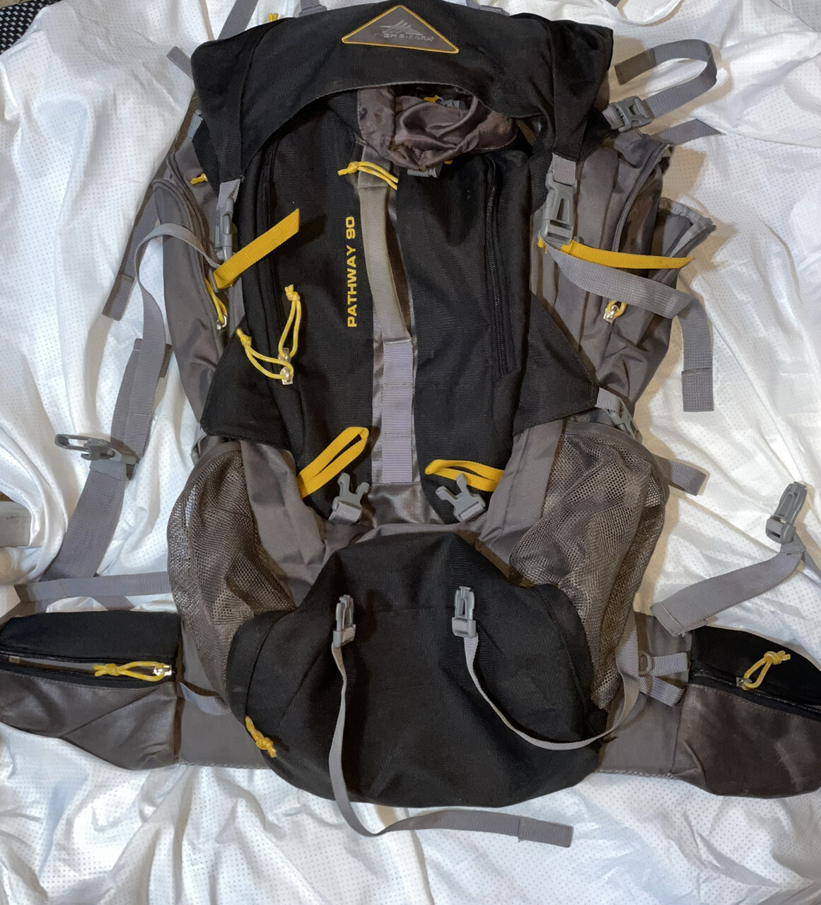 HIGH SIERRA PATHWAY 90 L BACKPACK