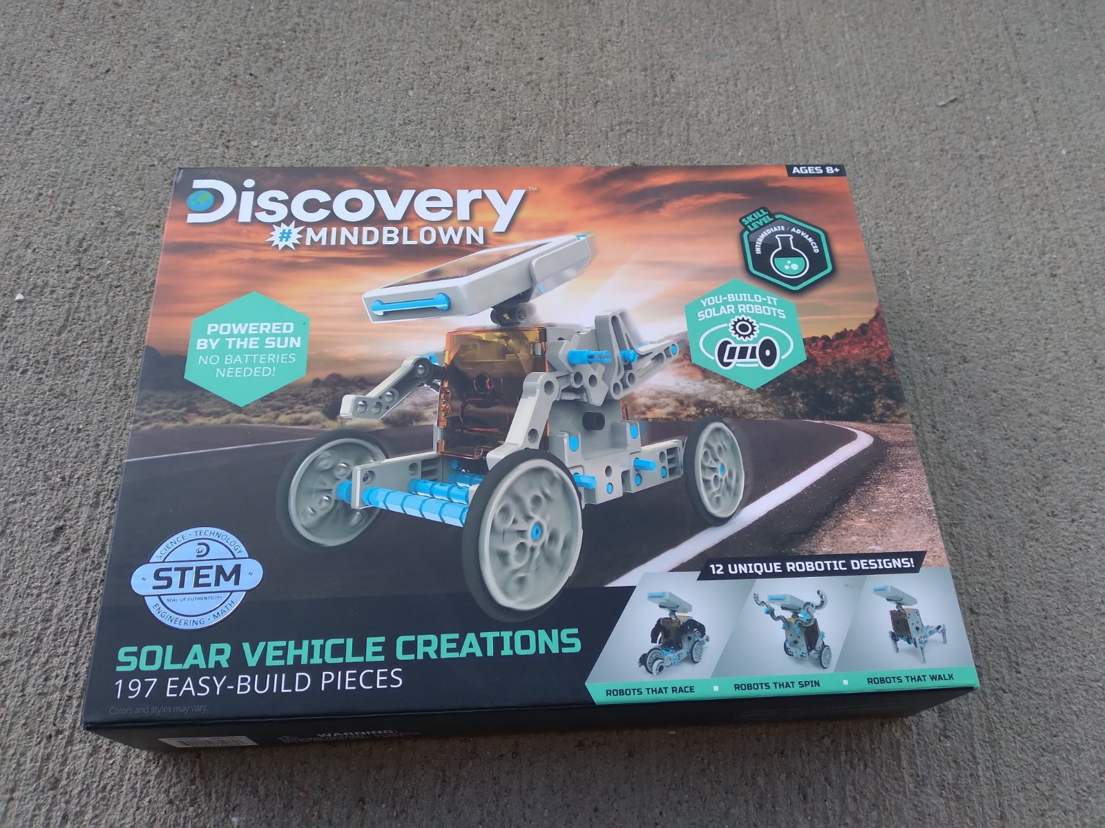NEW Discovery Mindblown Solar Vehicle Creations 197 Pieces Easy Build 12 Designs