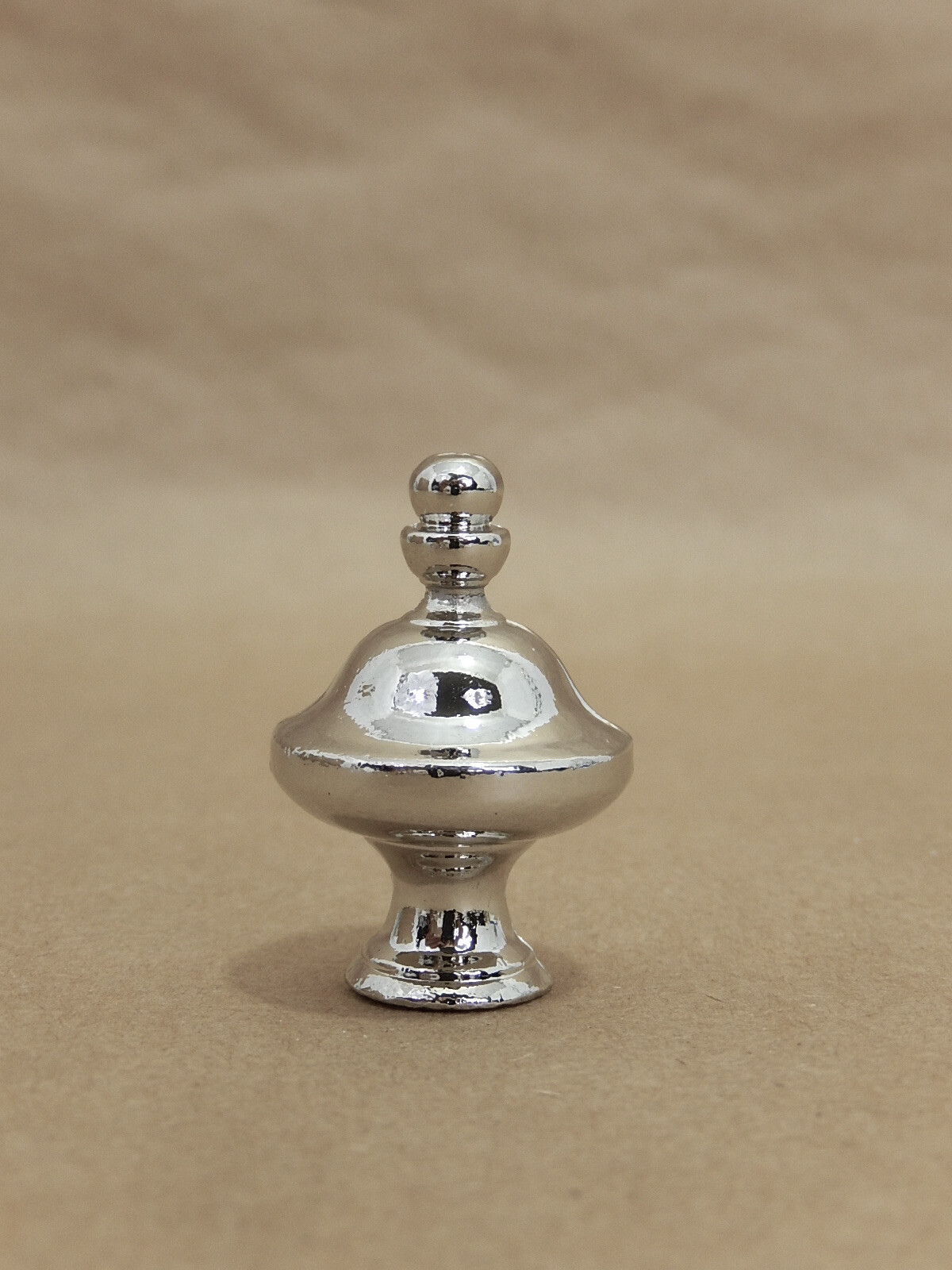 New Nickel Plated Urn Shaped Lamp Finial.  1 1/2".   LF-198 .