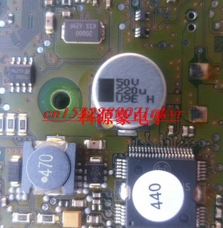 10pcs 220UF 50V for Mercedes-Benz 272 computer vulnerable aluminum capacitor