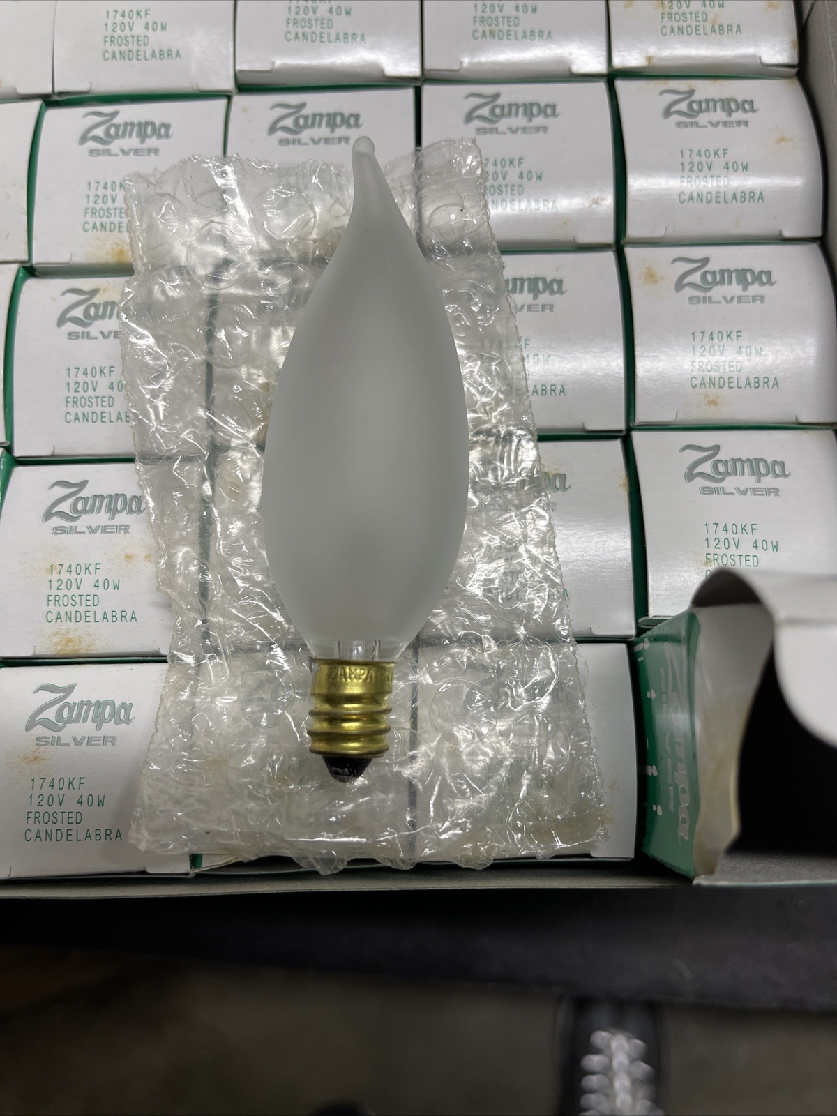 25 PCS 40 Watt  120 volt Candelabra base ZAMPA  flame tip Frosted  light bulbs
