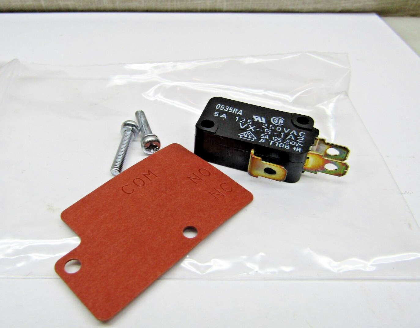 Omron VX-5-1A2 Micro Switch