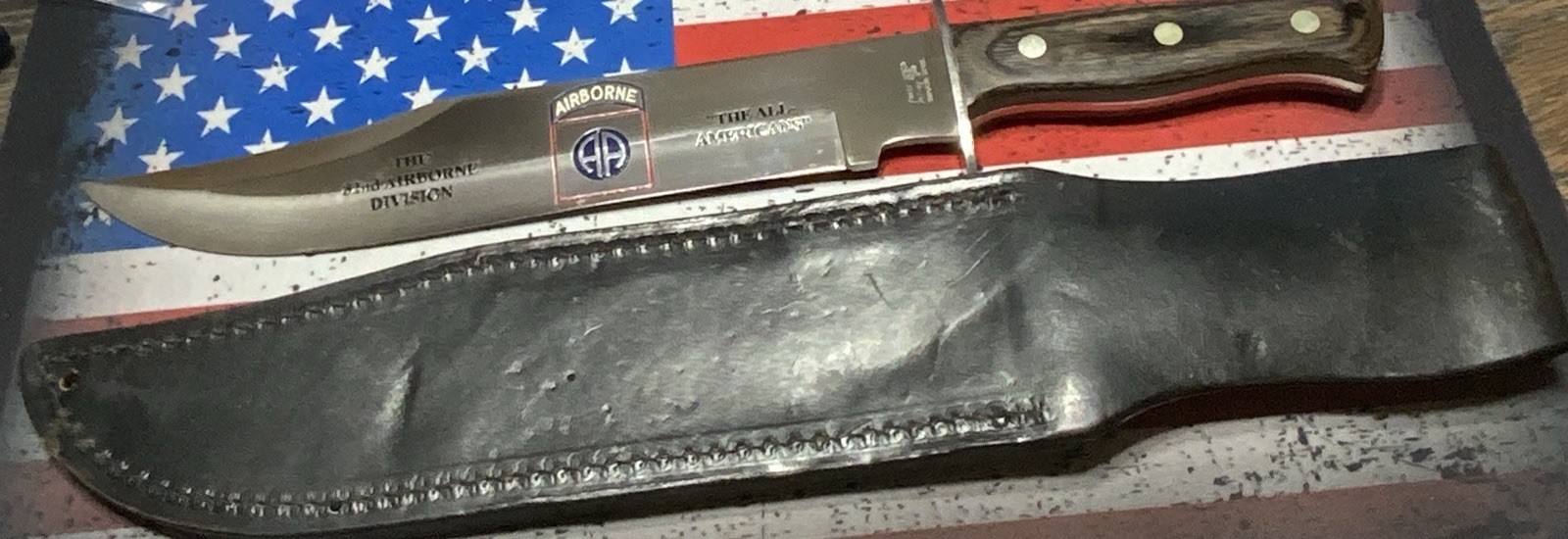 82nd Airborne Division Bowie Knife with Leather Sheath Overall 15” 10” to Handle