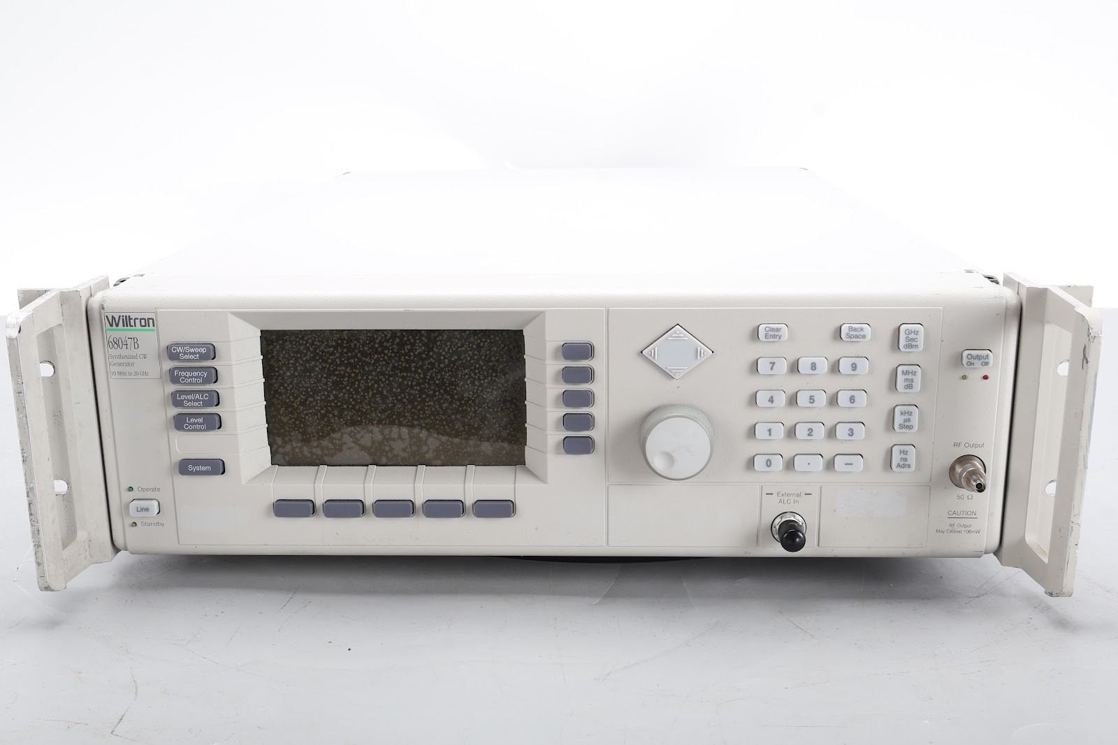 Wiltron Anritsu 68047B 10MHz-20GHz Synthesized CW Signal Generator W/ Opt 2A, 15