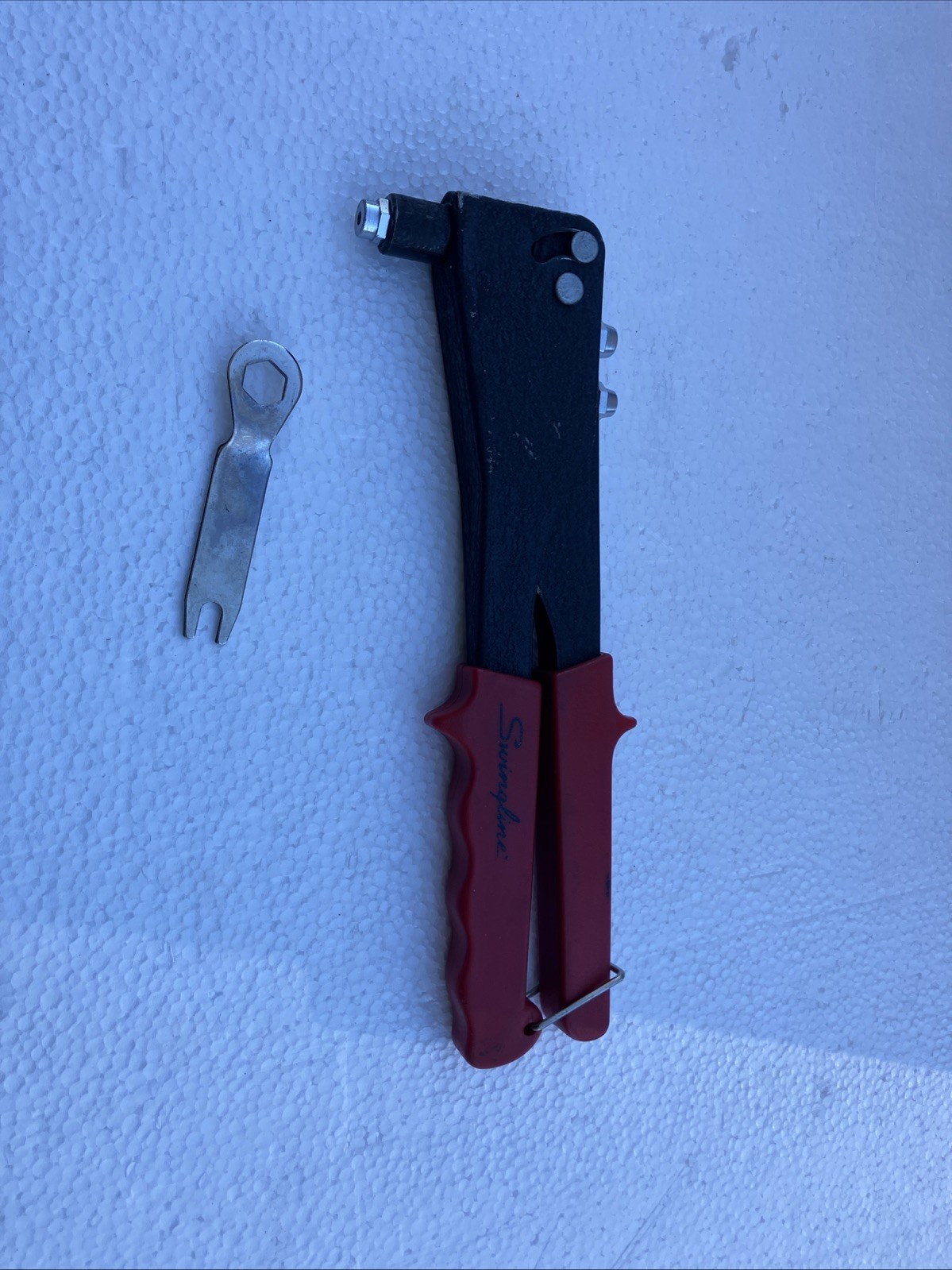 Swingline Rivet Tool CT-2 Great Condition - Includes Original Packaging