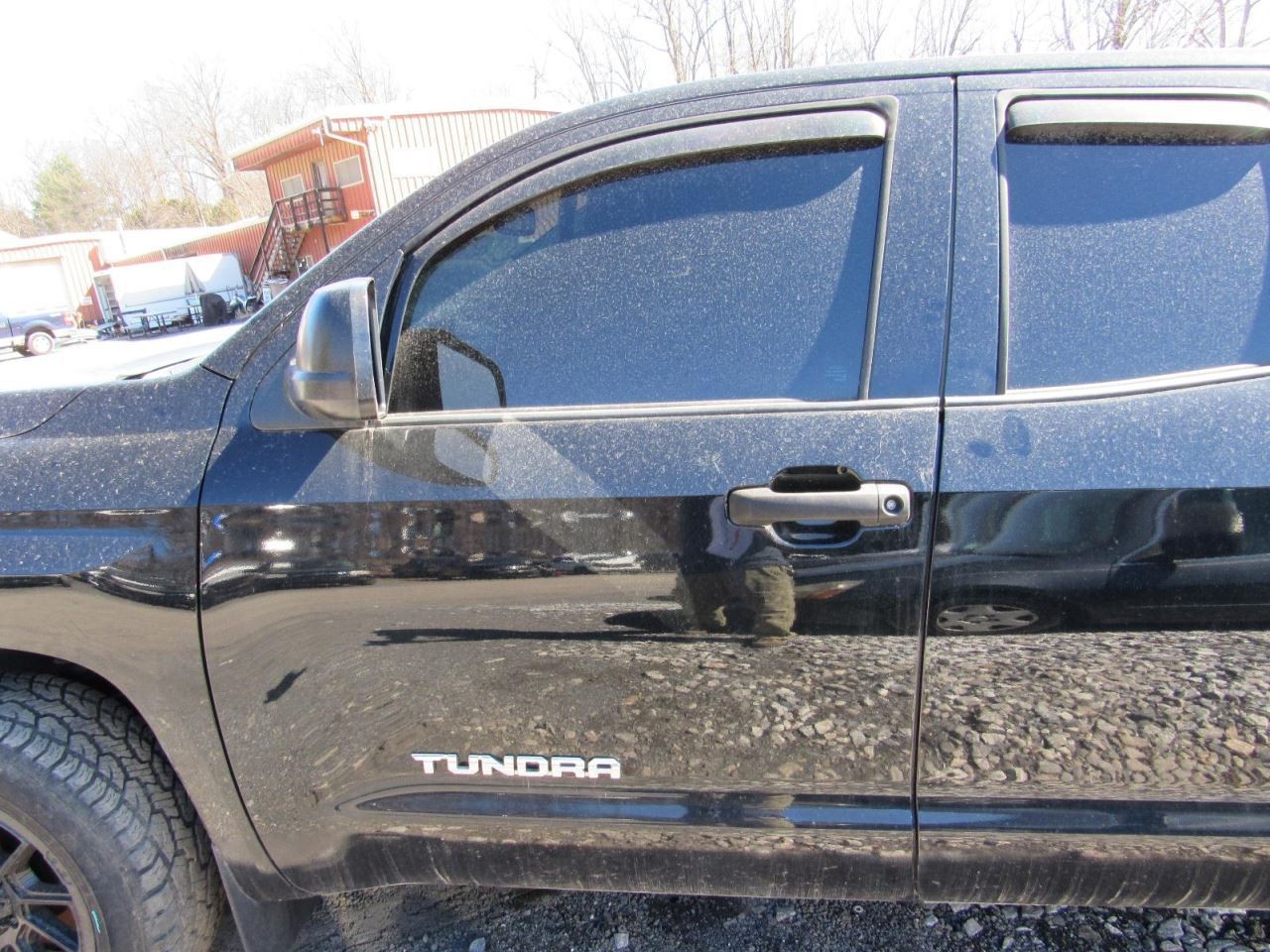 TUNDRA 2019 Glove Box 1031843