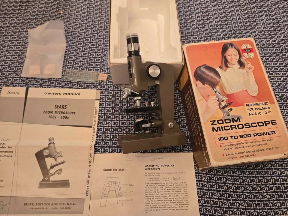 Vintage Sears Microscope - 100 to 600 power (1960's)