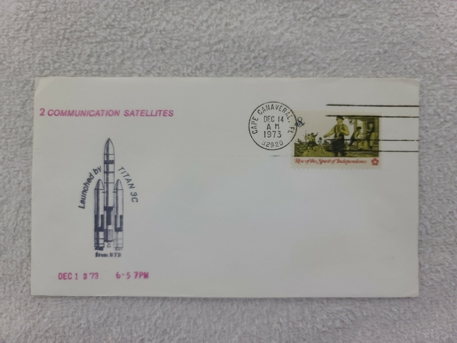2 COMMUNICATIONS SATELLLITES DSCS-2 3, 4 12/14/73 | Space Cover
