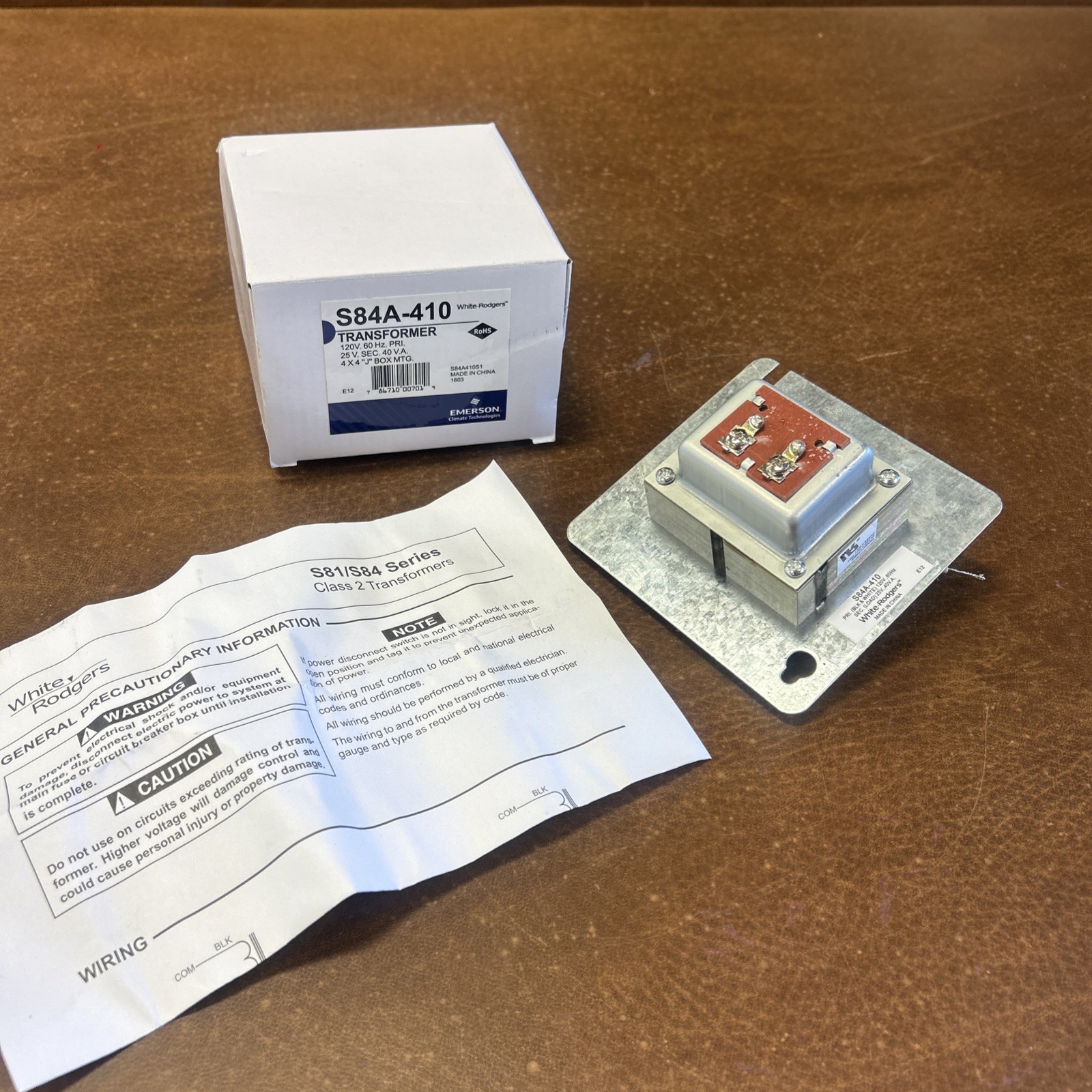 S84A-410 Emerson White-Rodgers Transformer, 120V Primary, 25V Secondary NEW