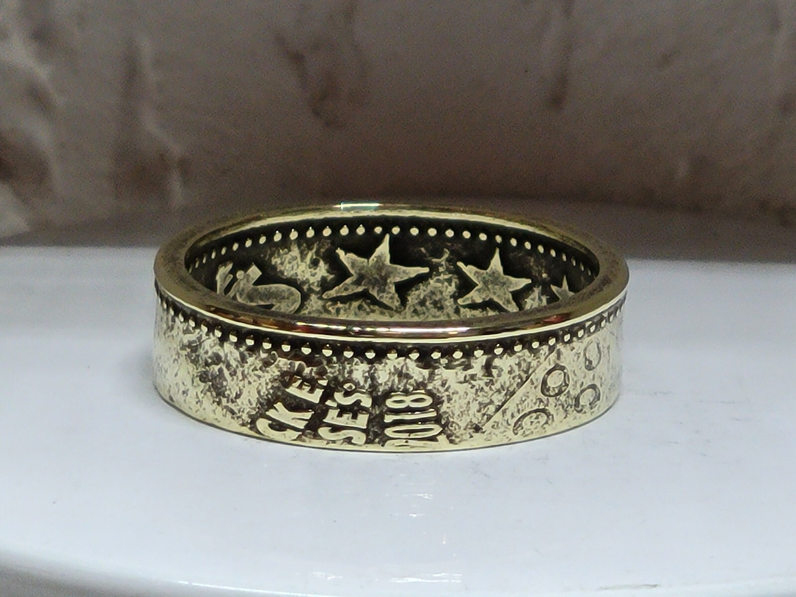 CHUCK e CHEESE - 2018 - Size 11 Token Coin Ring