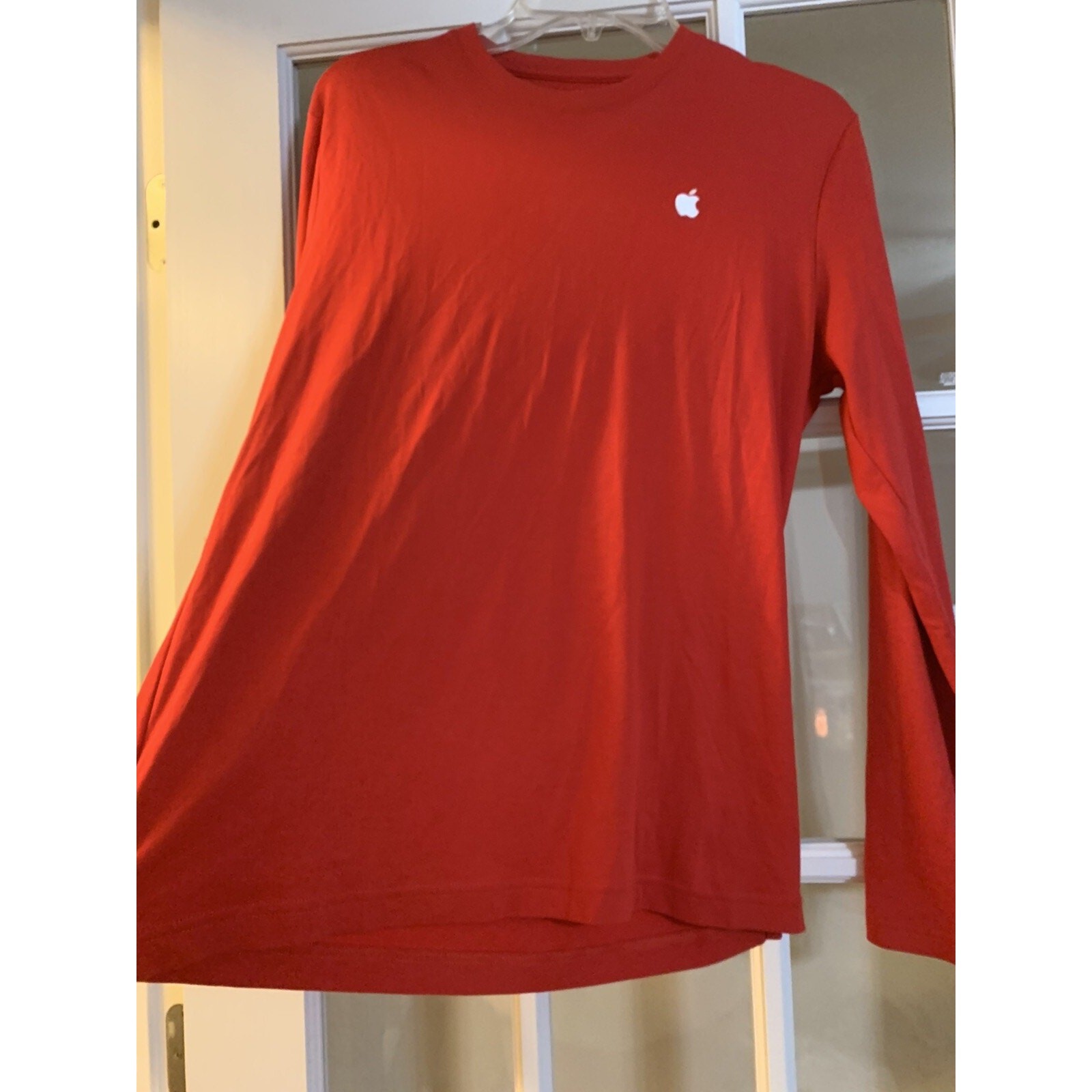 Apple red uniform shirt embroidered logo worker uniform unisex small