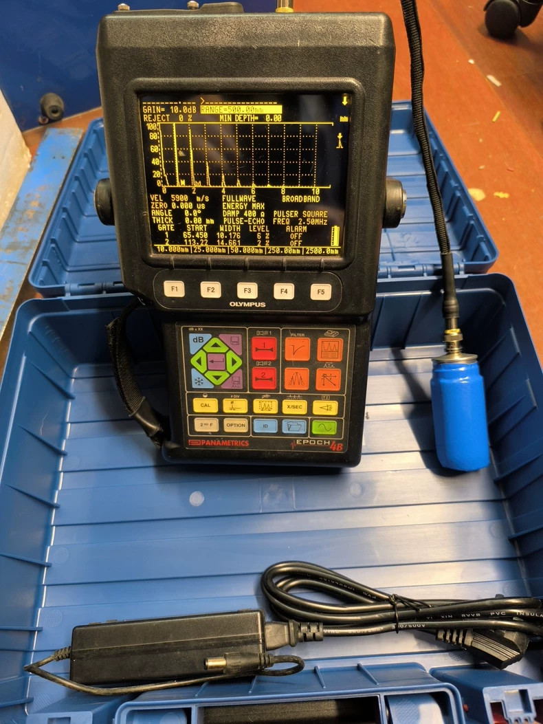Panametrics Olympus EPOCH 4 B Handheld Digital Ultrasonic Flaw Detector