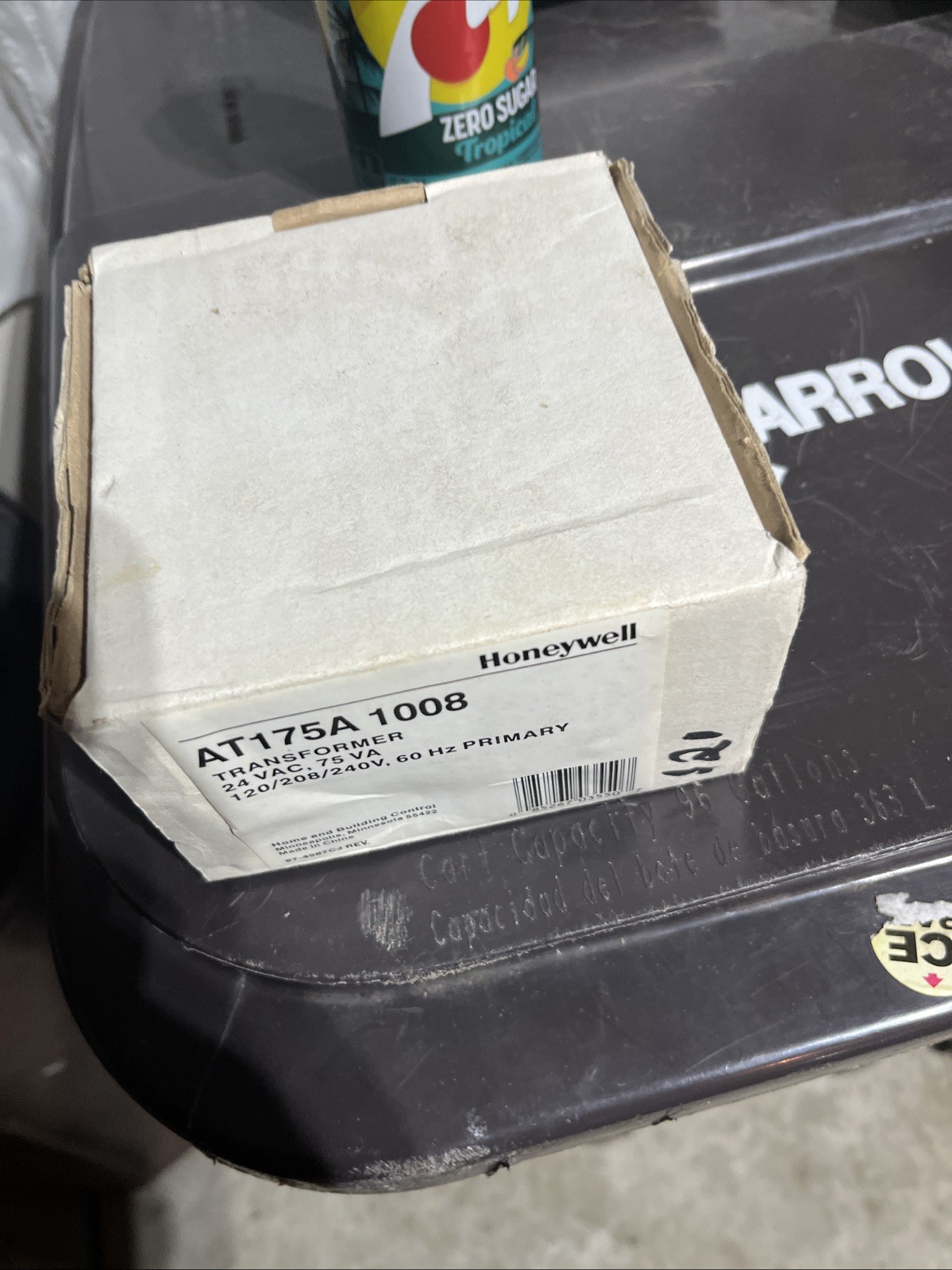 Honeywell AT175A-1008 Transformer 120/208/240V, Universal Mount OEM