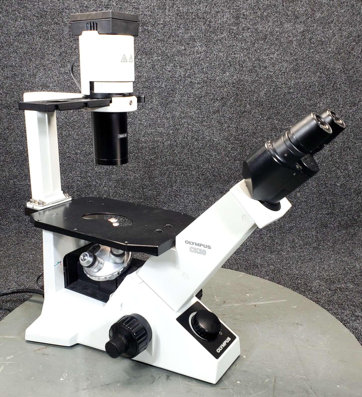 Olympus CK30 Inverted Microscope w/ 3 objectives, CK40-SLP Phase Contrast slider