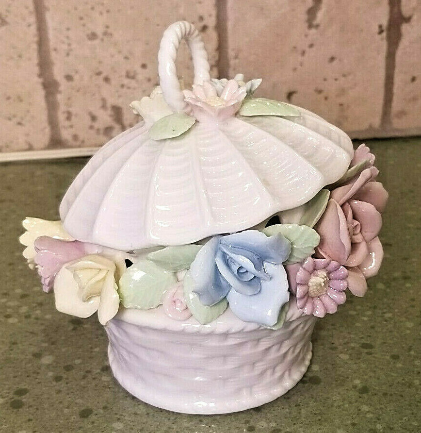 Vintage PORCELAIN NIGHT LIGHT Accent FLOWER BASKET FLORAL Lenwile Ardalt Japan