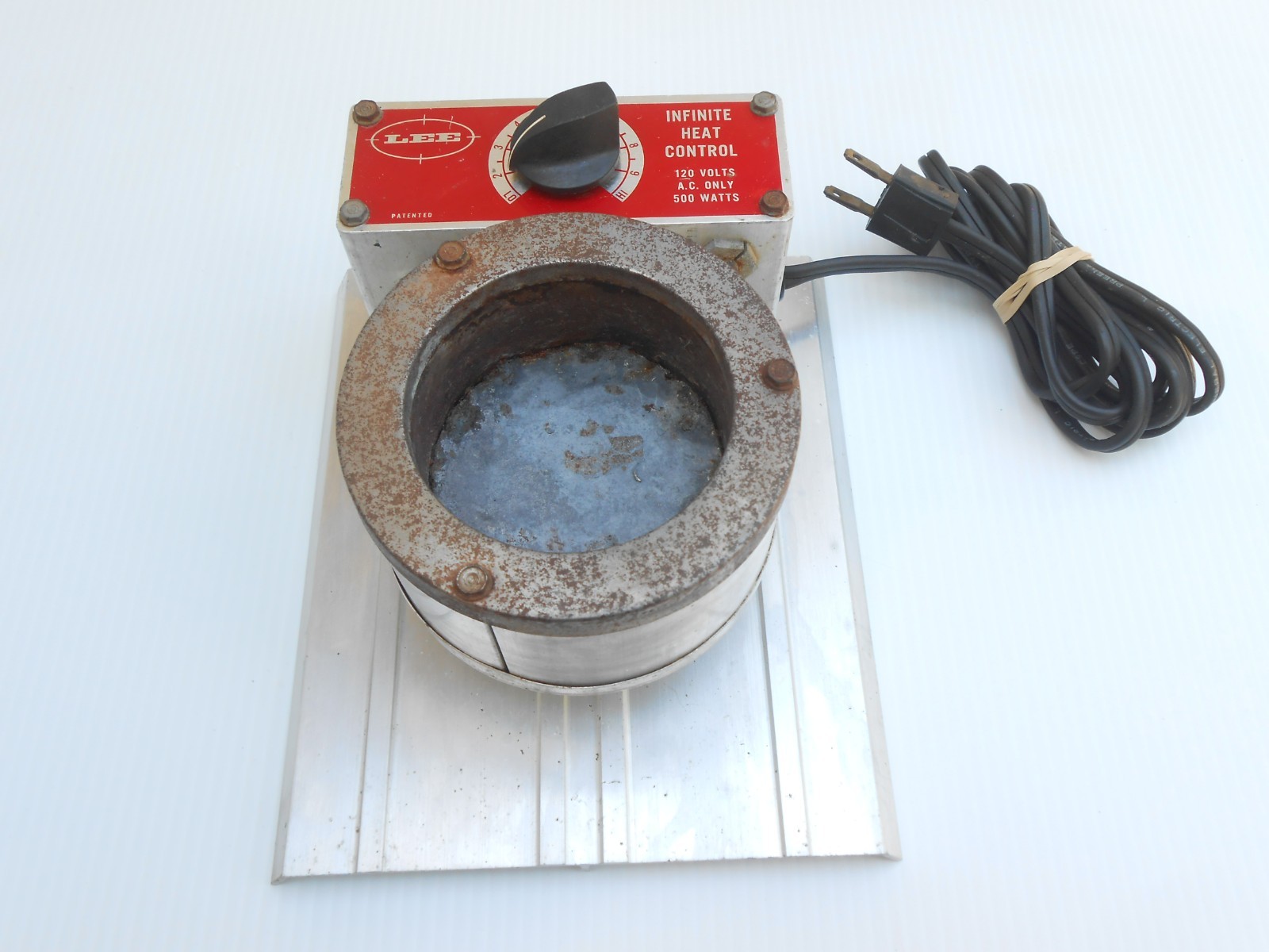 LEE PRECISION MELTER INFINITE HEAT CONTROL ELECTRIC METAL MELTER