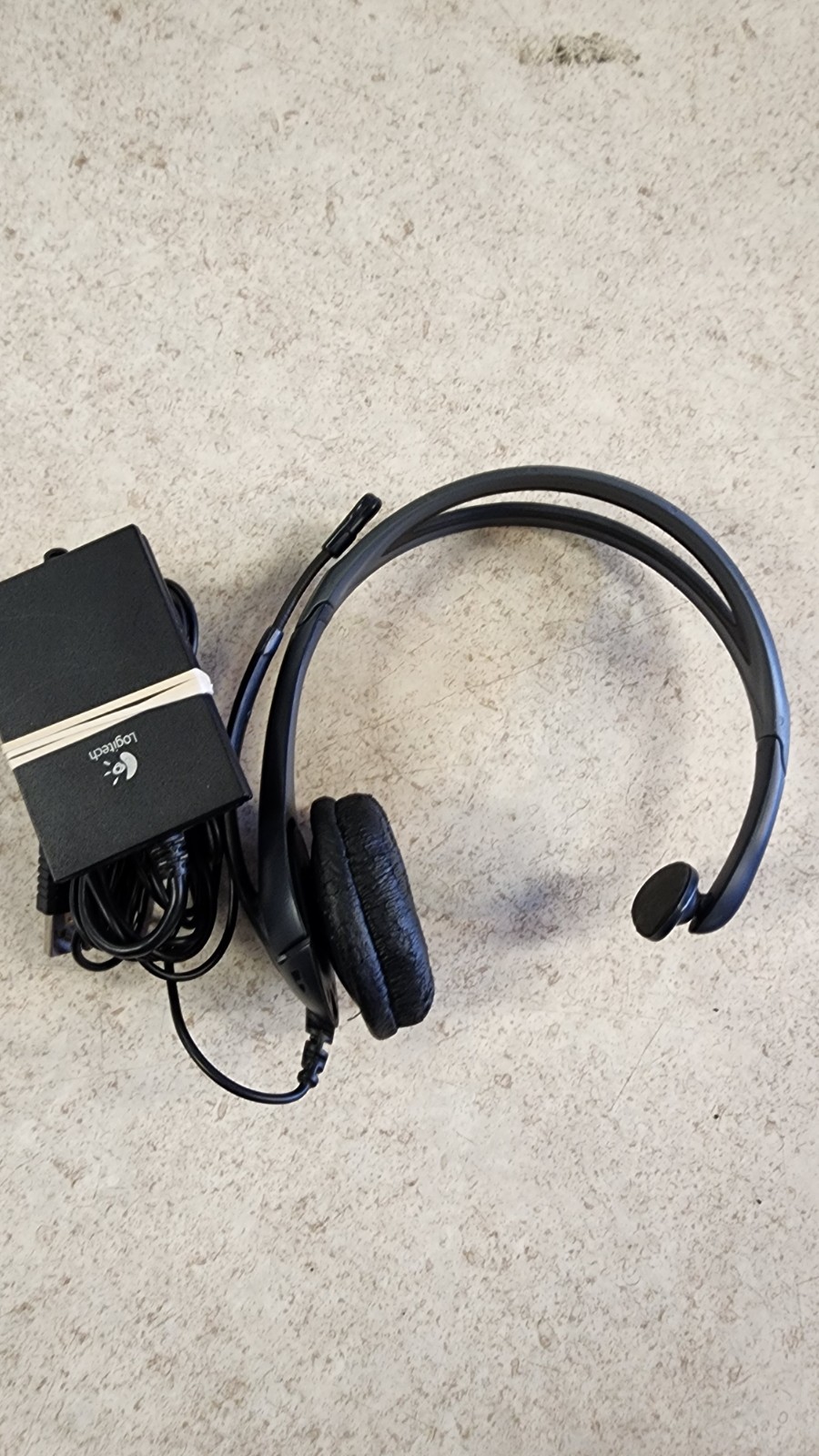 LOGITECH USB HEADSET FOR PLAYSTATION 2 UNTESTED