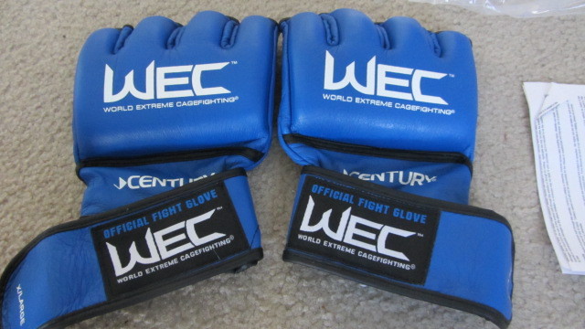 WEC Vintage Century Gloves UFC MMA Zuffa MEDIUM (M)