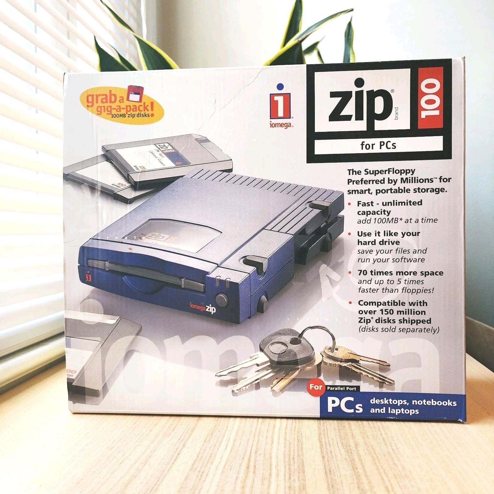 iomega 10919 Zip 100 Drive Parallel Port External Drive for PCs - NEW Open Box