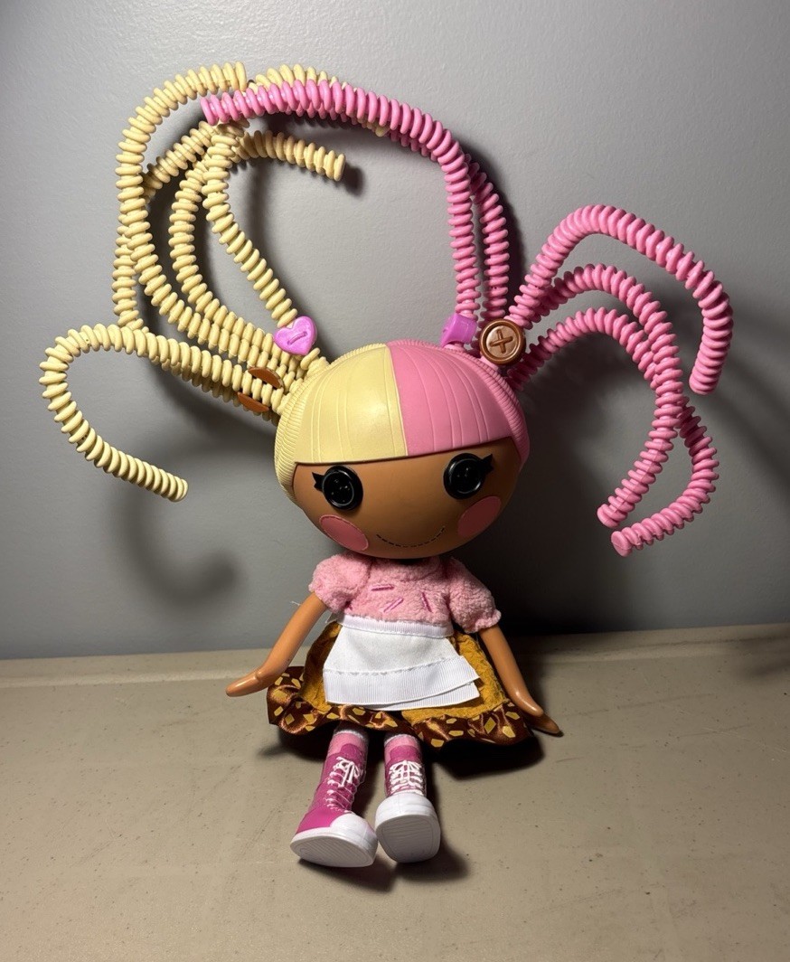 Lalaloopsy Silly Hair Doll Scoops Waffle Cone Doll 12" Full Size, Dress And Shoe