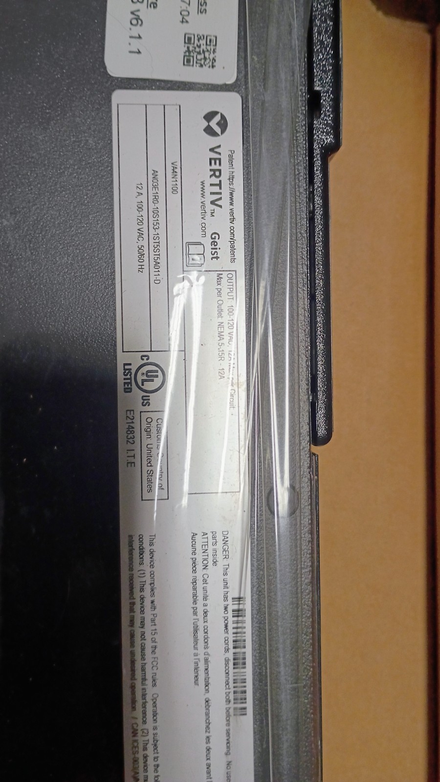 Vertiv Geist RTS VA4N1100 Rack Transfer Switch