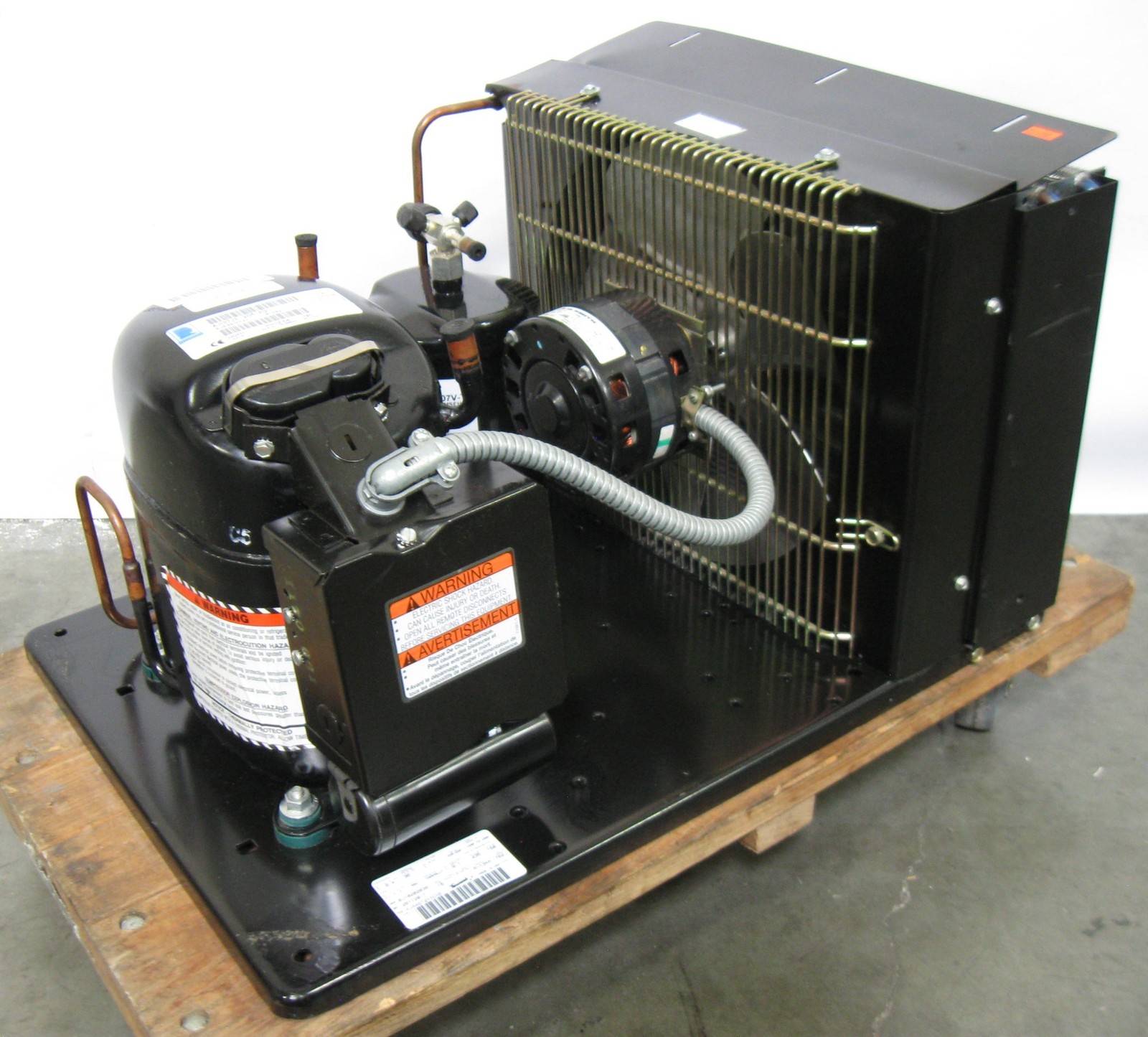 C202095 Tecumseh AJA4512YXCXE Condensing Refrigeration Compressor 1hp 220VAC 1Ph