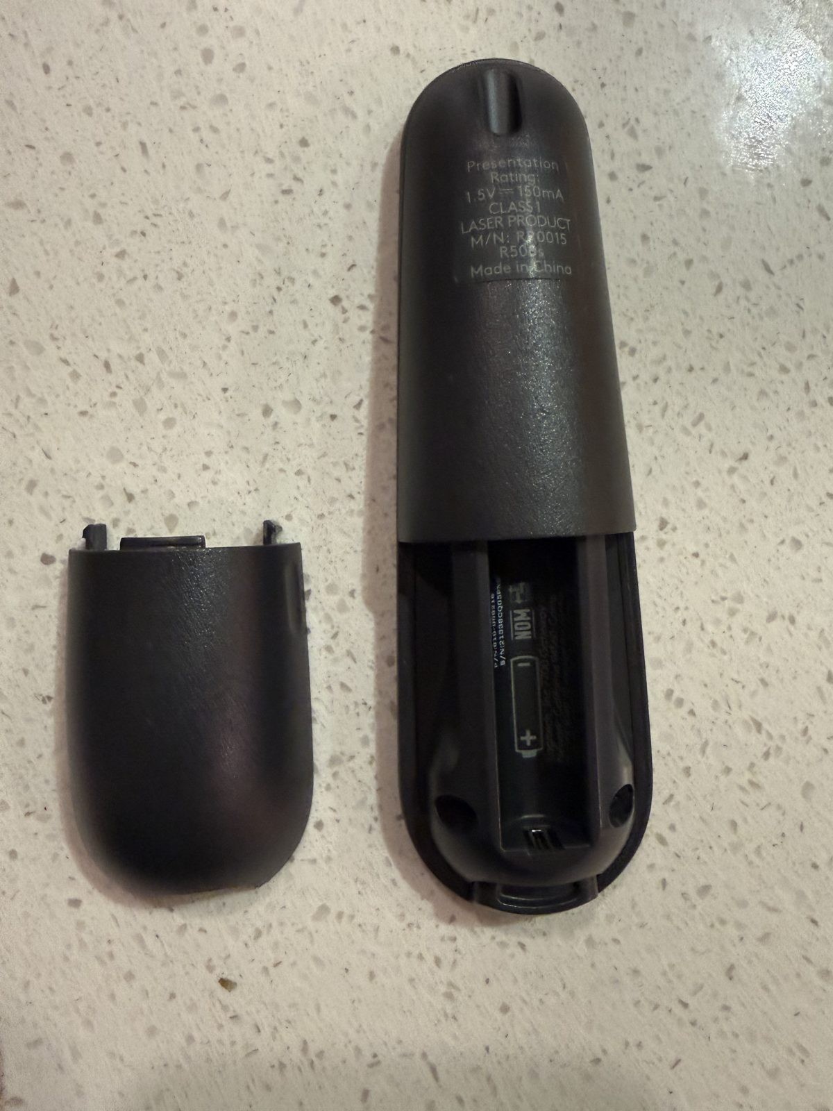 Logitech R500s Wireless Presenter Laser Pointer PowerPoint Clicker w/ Receiver