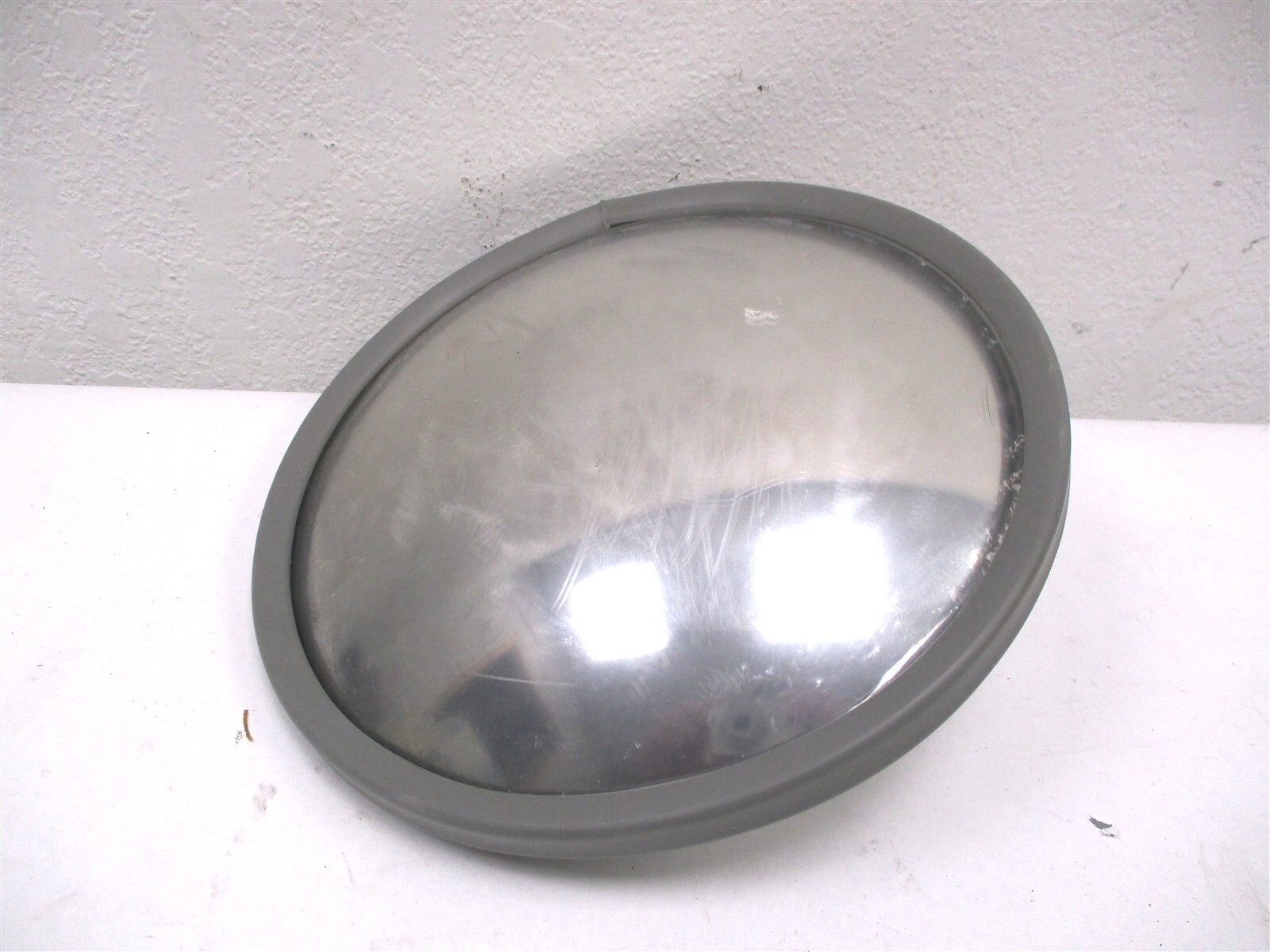 FLTMIR4087 NEW FLEETRITE STAINELES STEEL CONVEX 8 1/2" ROUND MIRROR