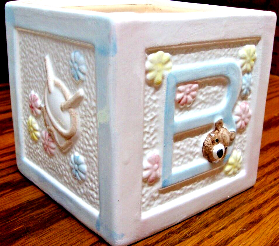 Vtg Ceramic Baby Alphabet Block Planter Pastels Bear~Square Flower Pot~Bear  862