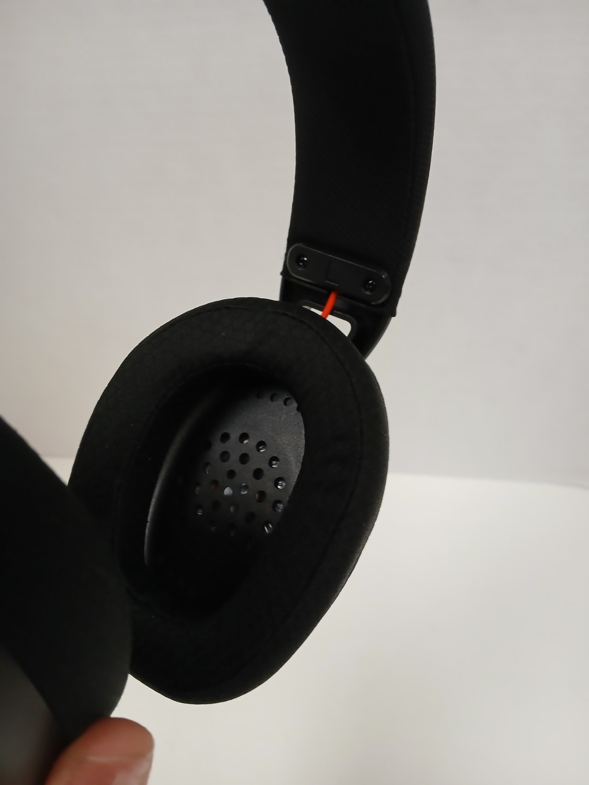 Redragon IRE Pro H848 Wireless Gaming Headset